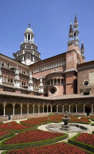 Certosa. Chiostro Piccolo e Chiesa transetto destro con tiburio